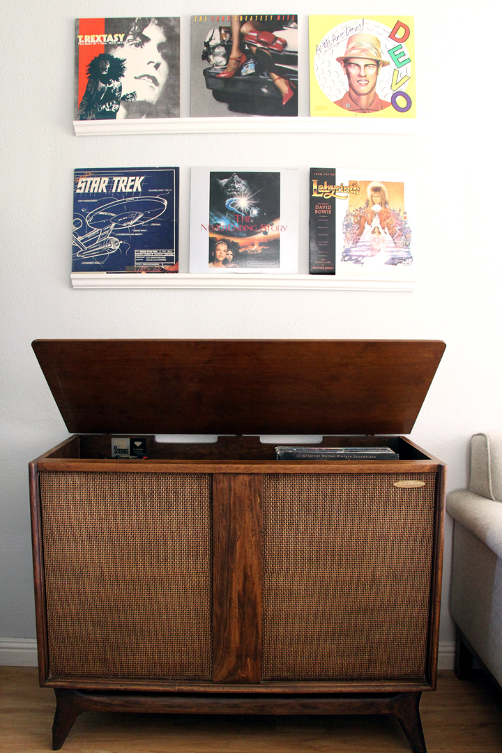 DIY Nerdy Home Decor - DIY Record Shelves