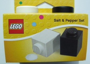 Geeky Decorating - LEGO Salt and Pepper Shakers