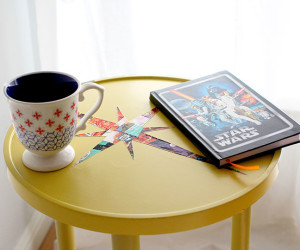 DIY Mid Century Atomic Table, using Comic Books and Mod Podge